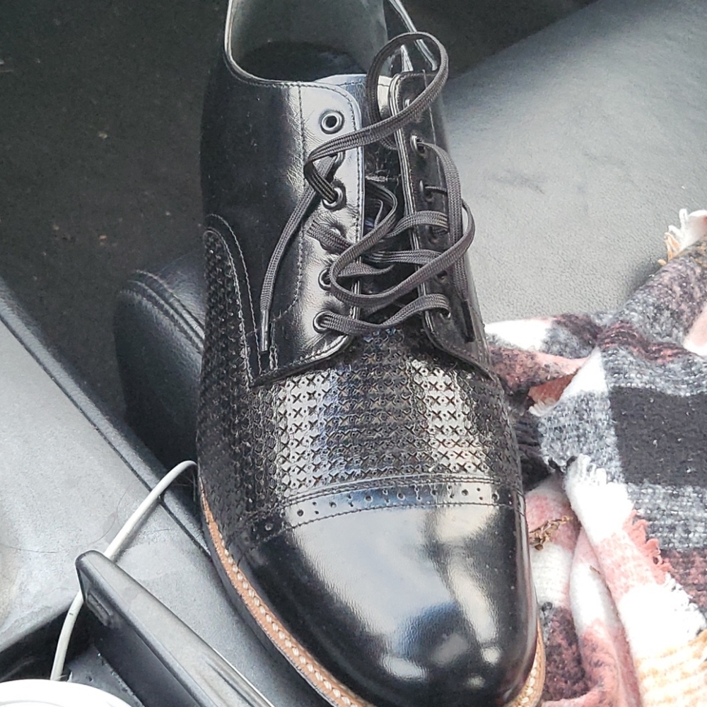 Stacy Adam's men leather shoe